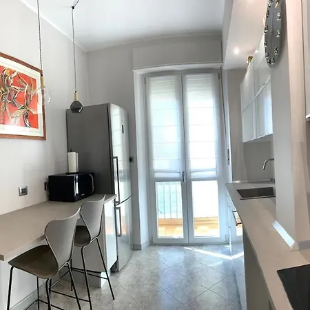 Apartmán Elegante Giardini Reali Centro